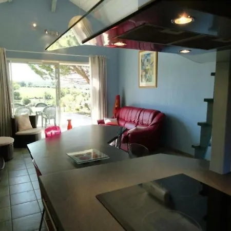 House Le Pavillon Bleu Semesterbostad